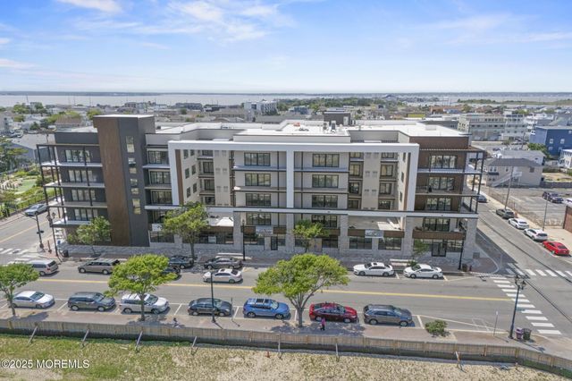 401 Boulevard 505 Penthouse, Seaside Heights, NJ 08751