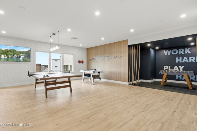 401 Boulevard 505 Penthouse, Seaside Heights, NJ 08751