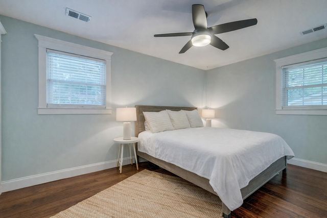 902 Mikell Drive, Charleston, SC 29412