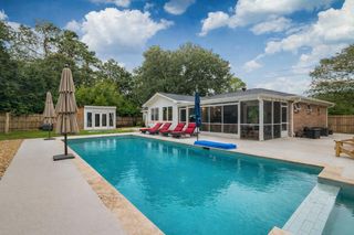 902 Mikell Drive, Charleston, SC 29412