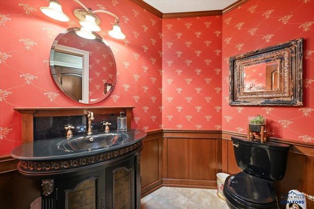 19424 LOWER REDWATER RD, Spearfish, SD 57783