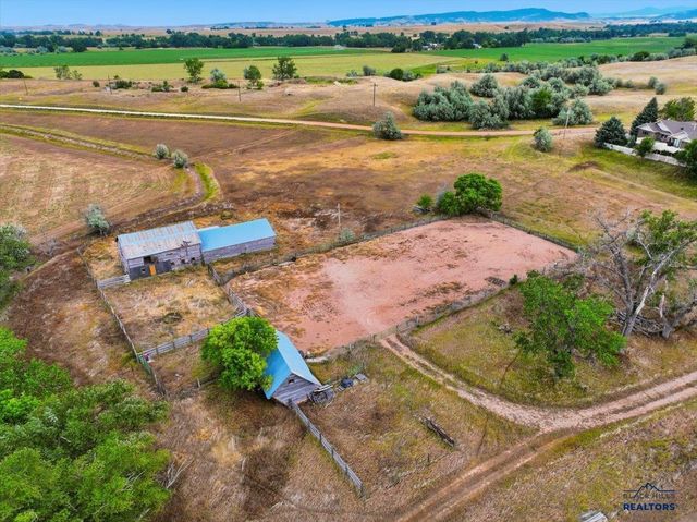 19424 LOWER REDWATER RD, Spearfish, SD 57783