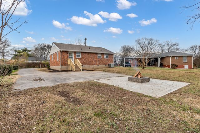 365 Leo Ln, Nashville, TN 37211