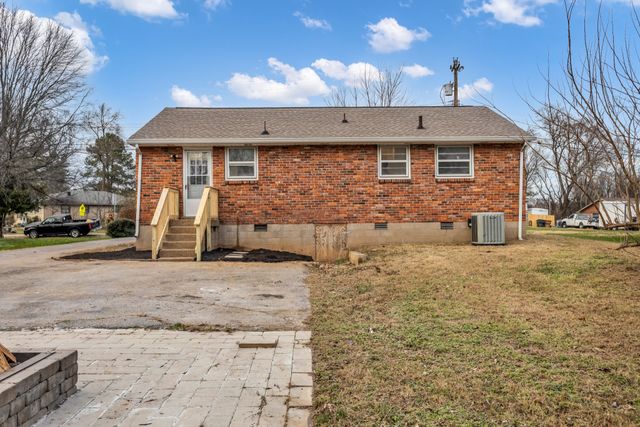 365 Leo Ln, Nashville, TN 37211