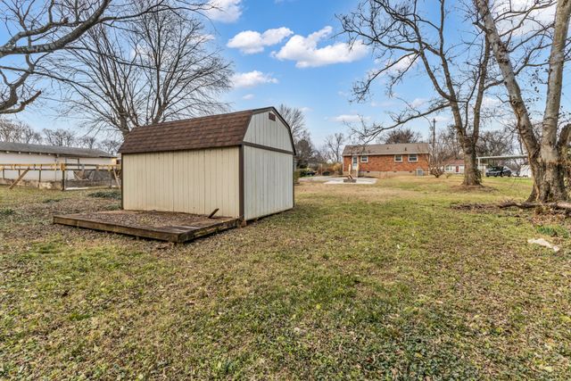 365 Leo Ln, Nashville, TN 37211