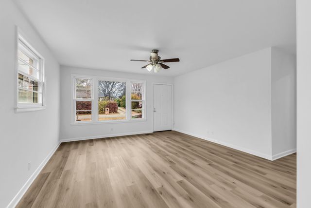 365 Leo Ln, Nashville, TN 37211