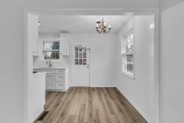 365 Leo Ln, Nashville, TN 37211