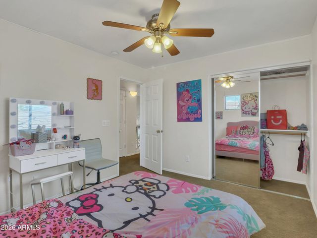 5227 W DESERT Lane, Laveen, AZ 85339