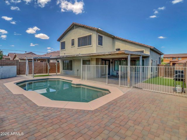 5227 W DESERT Lane, Laveen, AZ 85339