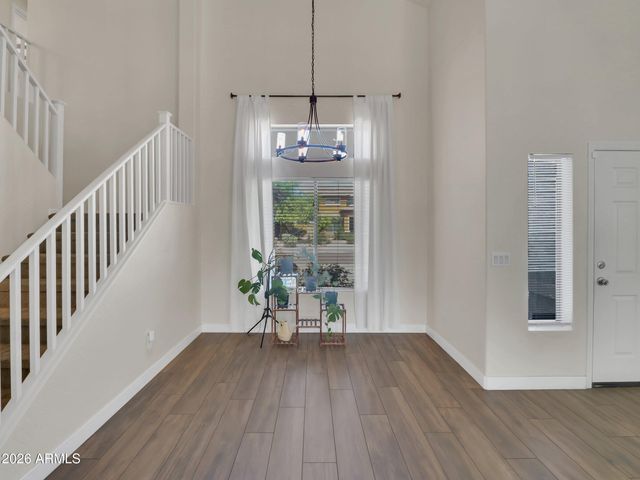 5227 W DESERT Lane, Laveen, AZ 85339