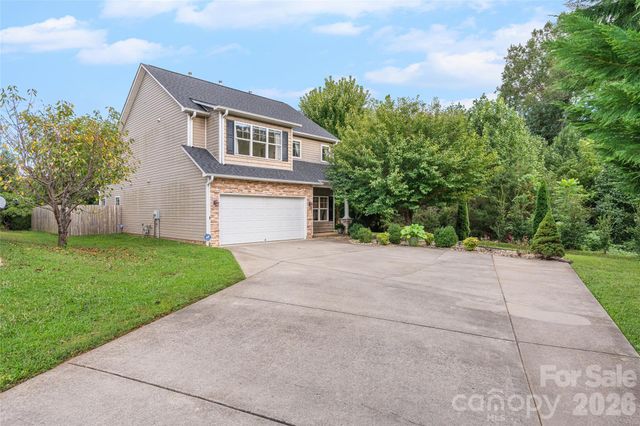 16 Holmes Lane, Arden, NC 28704