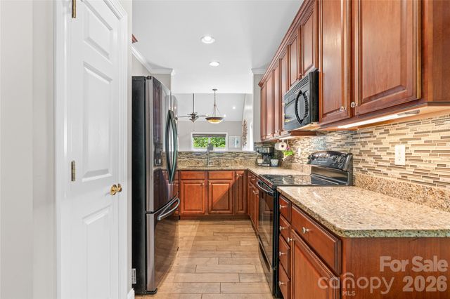 16 Holmes Lane, Arden, NC 28704