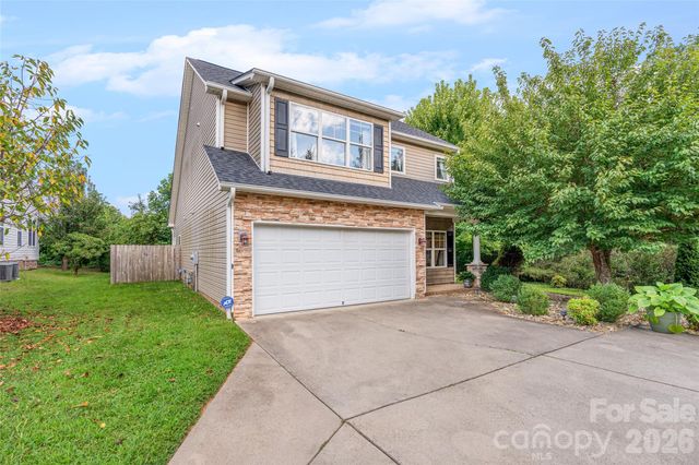 16 Holmes Lane, Arden, NC 28704