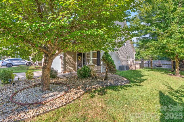 16 Holmes Lane, Arden, NC 28704