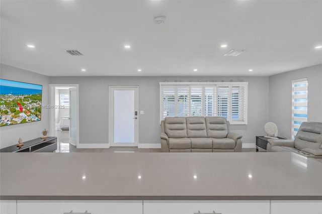 222 2nd Rd, Key Largo, FL 33037