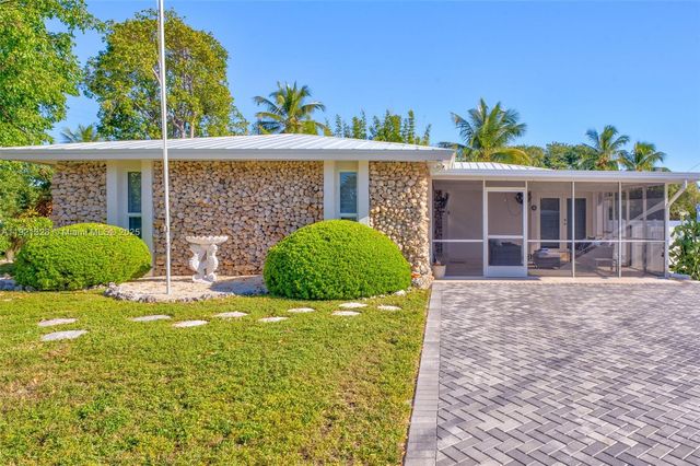 222 2nd Rd, Key Largo, FL 33037