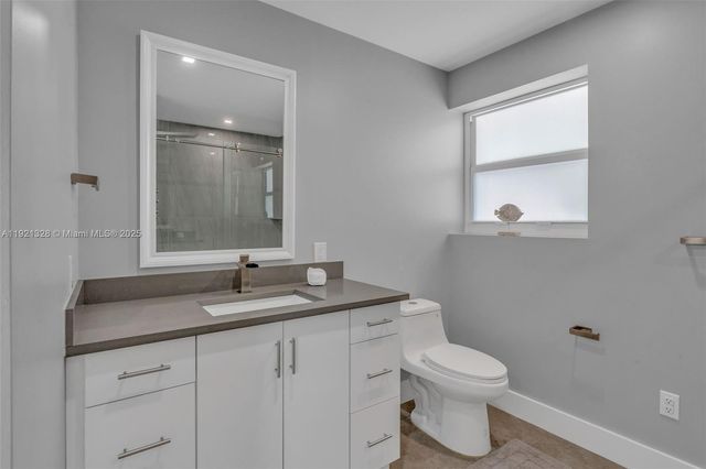 222 2nd Rd, Key Largo, FL 33037