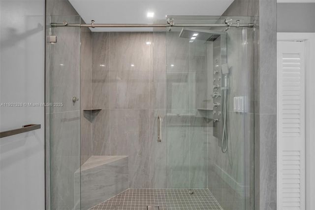 222 2nd Rd, Key Largo, FL 33037