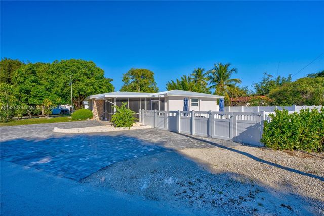 222 2nd Rd, Key Largo, FL 33037