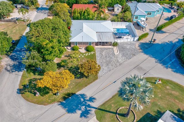 222 2nd Rd, Key Largo, FL 33037