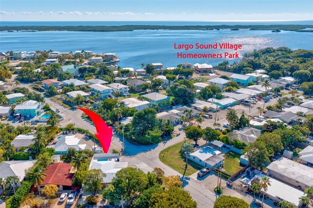 222 2nd Rd, Key Largo, FL 33037