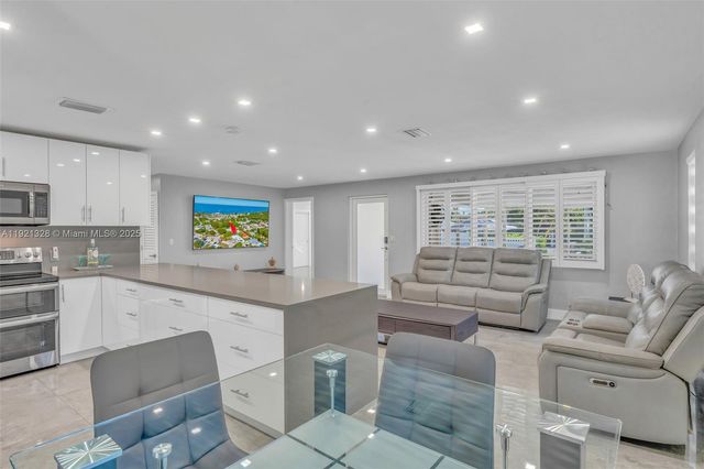 222 2nd Rd, Key Largo, FL 33037