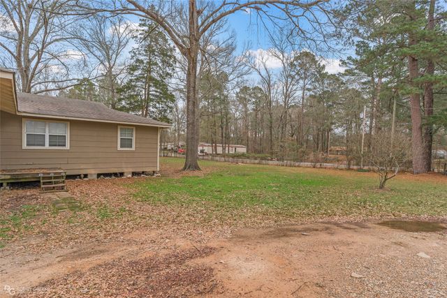 158 Edwards Road, Doyline, LA 71023