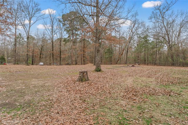 158 Edwards Road, Doyline, LA 71023