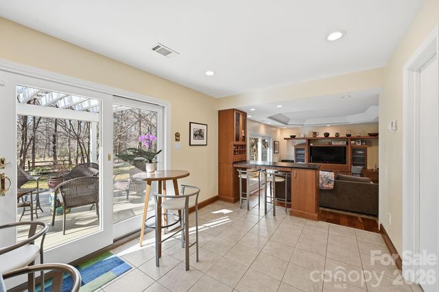 1916 Davis Road, Davidson, NC 28036