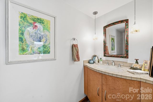 1916 Davis Road, Davidson, NC 28036