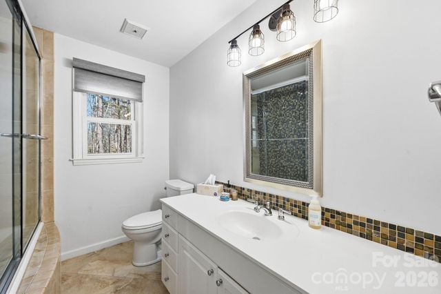 1916 Davis Road, Davidson, NC 28036