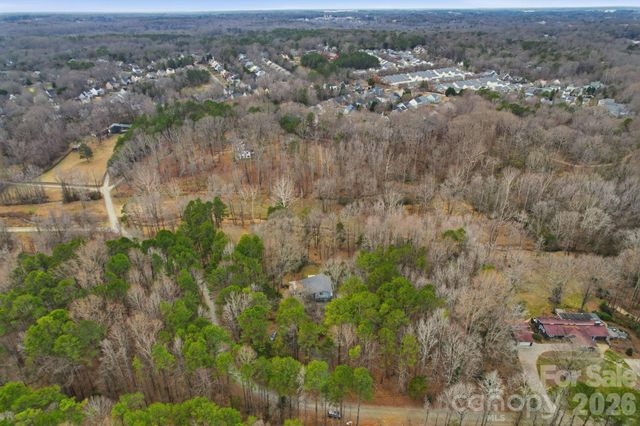 1916 Davis Road, Davidson, NC 28036