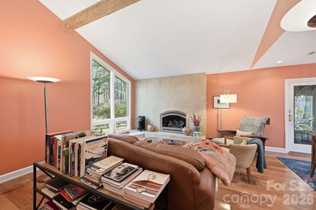 1916 Davis Road, Davidson, NC 28036