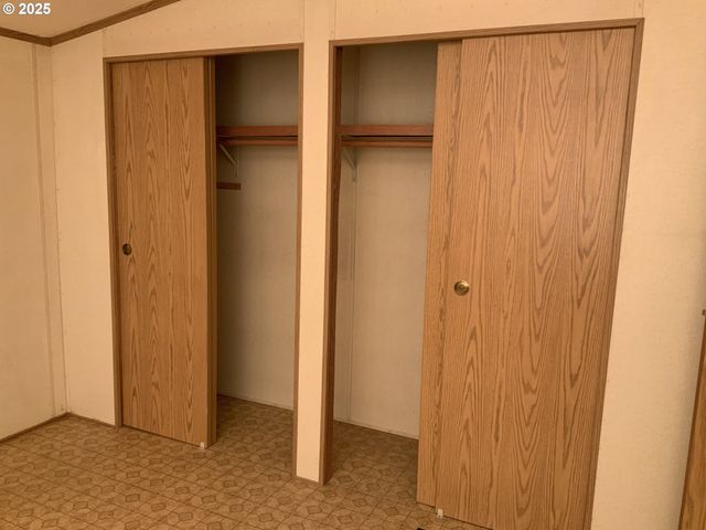 32700 Se LEEWOOD Ln 29A, Boring, OR 97009