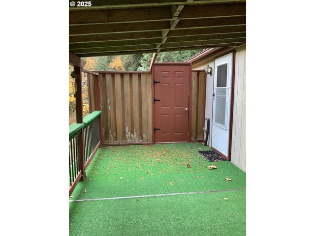 32700 Se LEEWOOD Ln 29A, Boring, OR 97009