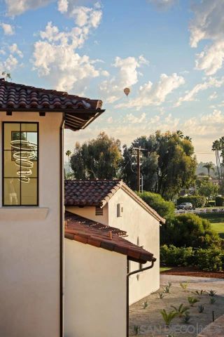 5758 Las Palomas, Rancho Santa Fe, CA 92067