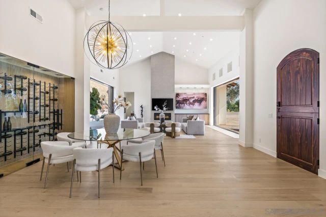 5758 Las Palomas, Rancho Santa Fe, CA 92067