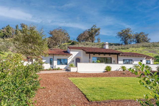 5758 Las Palomas, Rancho Santa Fe, CA 92067