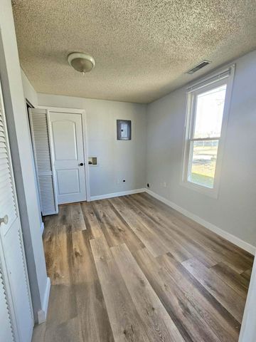 2219 S Tyler Avenue, Joplin, MO 64804