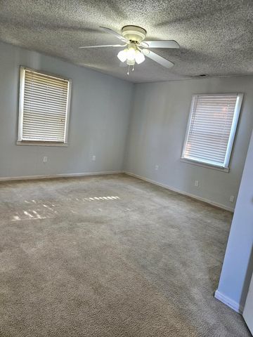 2219 S Tyler Avenue, Joplin, MO 64804