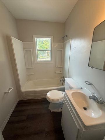 423 Devon Street, Mobile, AL 36617
