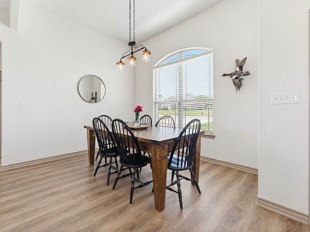 121 WALNUT, Paradise, TX 76073