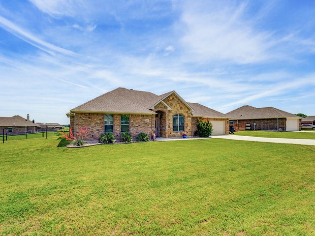 121 WALNUT, Paradise, TX 76073
