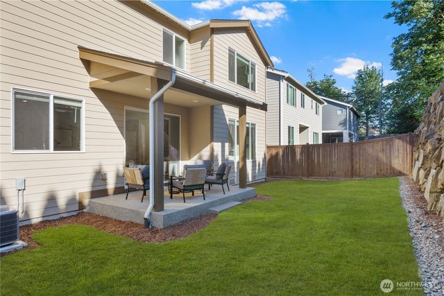 12005 SE 299th Place, Auburn, WA 98092