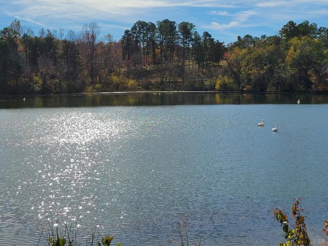 78 Lakeside Drive, Lynchburg, VA 24504