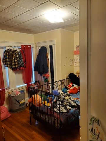 2-4 Derby St, Somerville, MA 02145