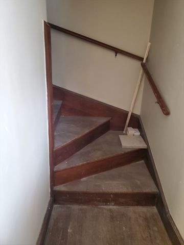 2-4 Derby St, Somerville, MA 02145