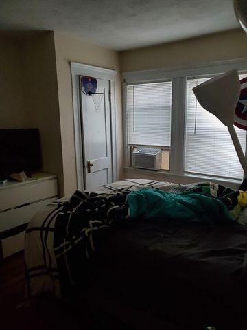 2-4 Derby St, Somerville, MA 02145