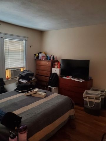 2-4 Derby St, Somerville, MA 02145