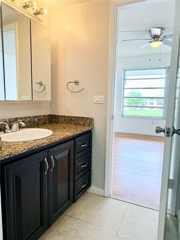18900 NE 14th Ave D302, Miami, FL 33179